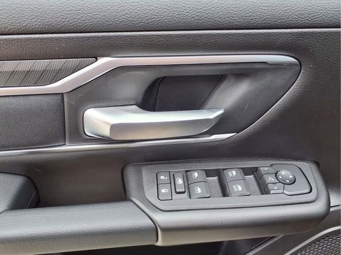 New 2026 RAM 1500 4x4 Crew Cab image 15