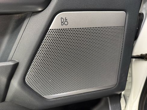 Used 2021 Ford F150 Lariat image 17