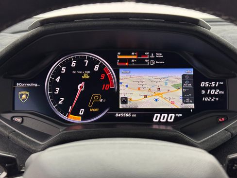 Used 2018 Lamborghini Huracan Performante image 21