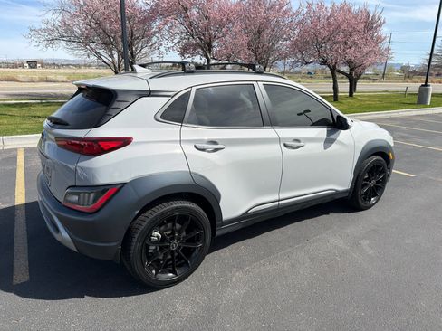 Used 2023 Hyundai Kona Limited image 7