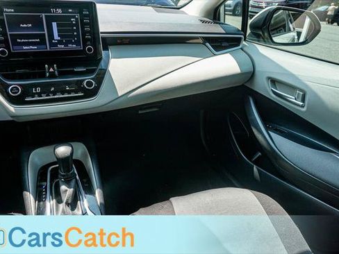Used 2020 Toyota Corolla LE FWD image 25