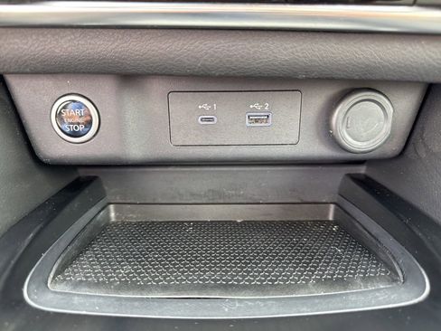 Used 2023 Nissan Rogue SV w/ SV Premium B Package FWD image 36