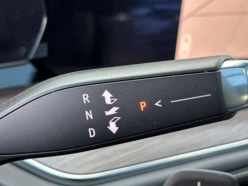 New 2025 Chevrolet Tahoe Premier image 25