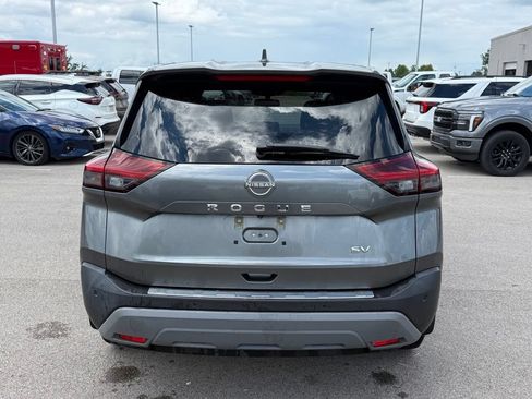 Used 2022 Nissan Rogue SV FWD image 18
