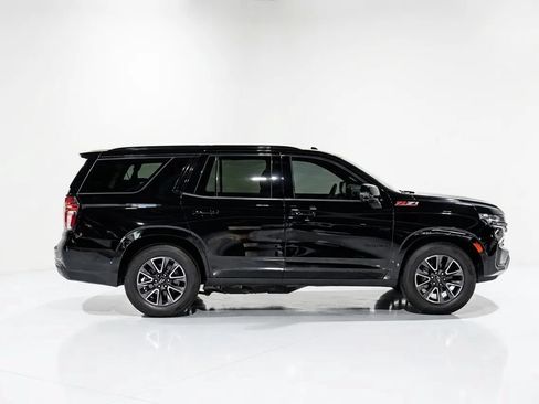 Used 2021 Chevrolet Tahoe Z71 w/ Z71 Off-Road Package AWD/4WD image 6