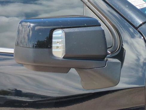 Used 2024 Chevrolet Silverado 1500 High Country w/ High Country Premium Package AWD/4WD image 12