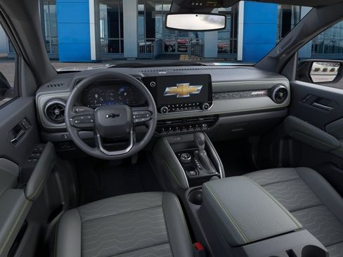 New 2026 Chevrolet Colorado ZR2 w/ Technology Package AWD/4WD image 15