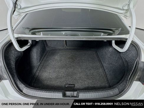 Used 2020 Volkswagen Jetta SE w/ SE Cold Weather Package FWD image 26