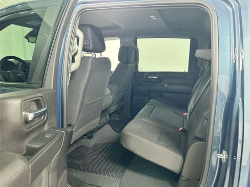 Used 2024 Chevrolet Silverado 2500 Custom w/ Custom Value Package image 19