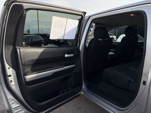 Used 2016 Toyota Tundra SR5 AWD/4WD image 32