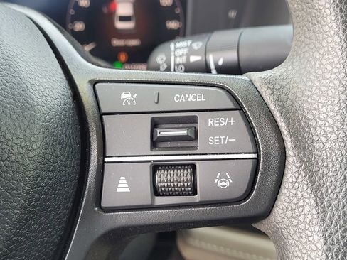 Used 2025 Honda Accord SE image 18