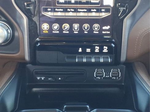 Used 2019 RAM 1500 Limited AWD/4WD image 19