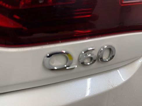 Used 2017 INFINITI Q60 w/ Premium Plus Package 3.0T image 9