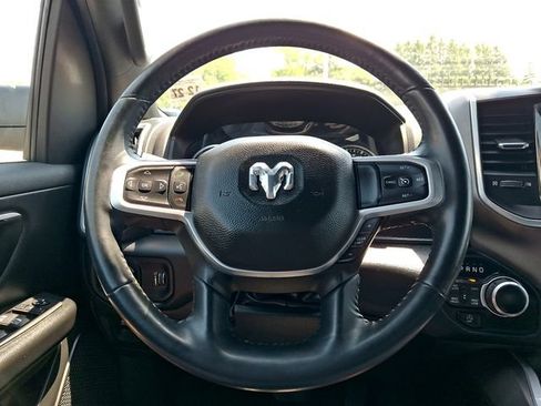 Used 2022 RAM 1500 Big Horn AWD/4WD image 19