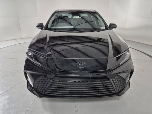 New 2026 Toyota Camry Hybrid image 7