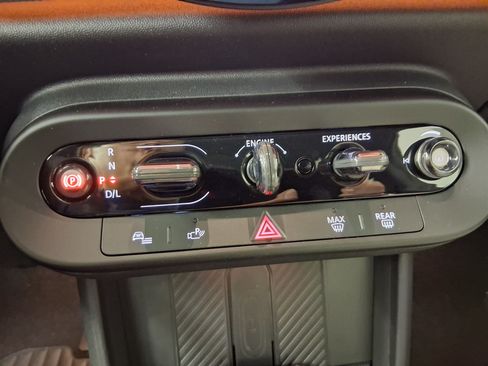 New 2026 MINI Cooper 2-Door Hardtop FWD image 16