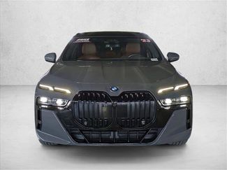 Used 2023 BMW i7 xDrive60 AWD/4WD video 2