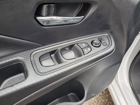 New 2025 Nissan Versa SV w/ Trunk Package image 19