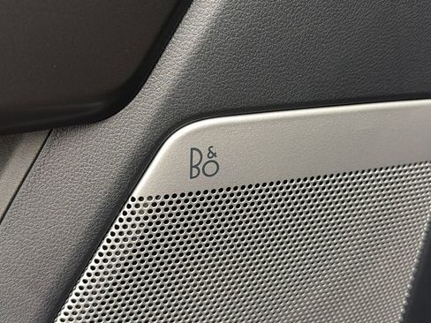 Used 2025 Ford F150 Lariat AWD/4WD image 29