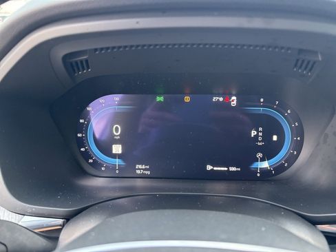 Certified 2025 Volvo XC60 B5 Plus image 22