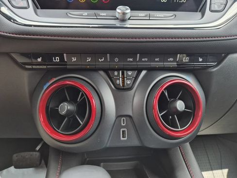 Used 2024 Chevrolet Blazer RS w/ LPO, Floor Liner Package FWD image 31
