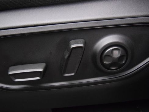 New 2026 Jeep Grand Cherokee L Limited AWD/4WD image 34