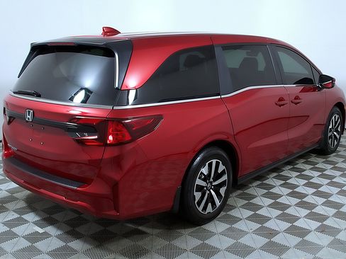Used 2025 Honda Odyssey EX-L image 7