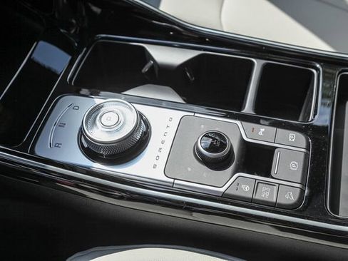 New 2026 Kia Sorento SX Prestige AWD/4WD image 11