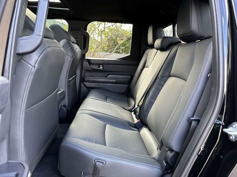 Used 2026 Toyota Tacoma TRD Sport image 19