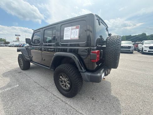 Used 2022 Jeep Wrangler Unlimited Rubicon w/ Dual Top Group AWD/4WD image 6