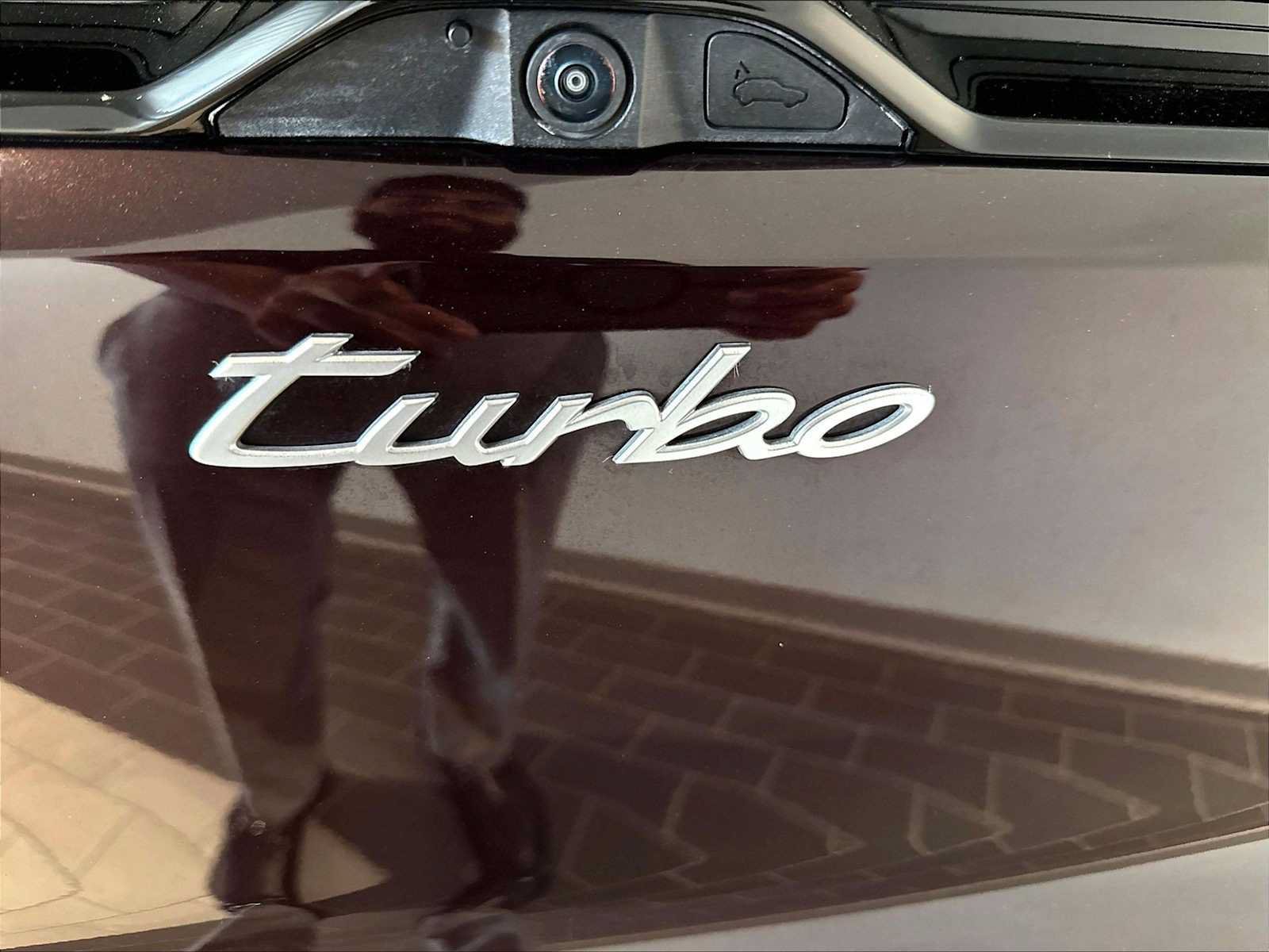 Used 2024 Porsche Macan Turbo Electric AWD/4WD image 35