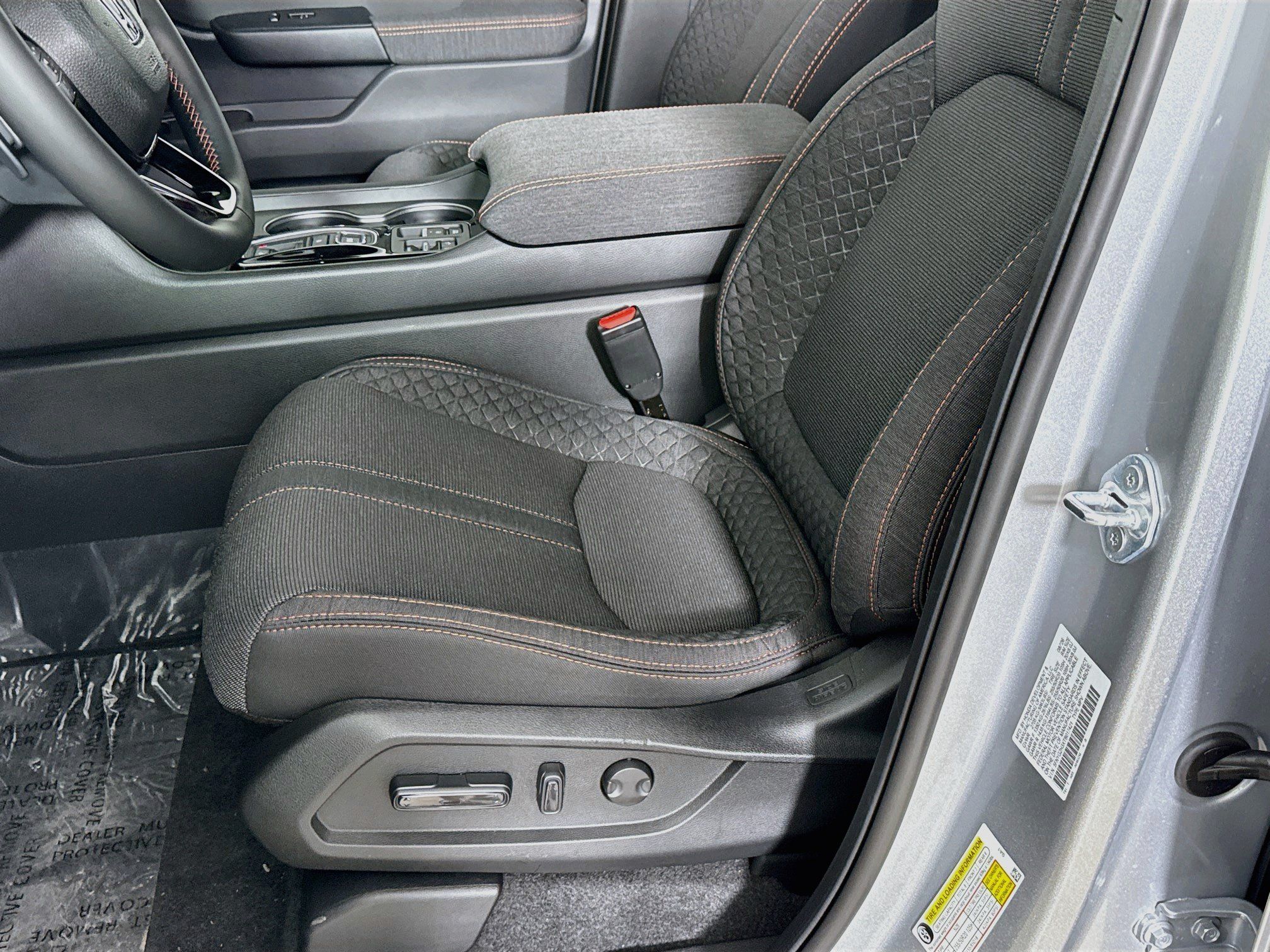 New 2026 Honda Pilot Sport image 24