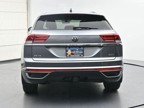 Used 2022 Volkswagen Atlas Cross Sport SE AWD/4WD image 25
