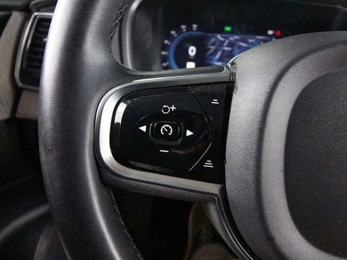 Used 2023 Volvo XC90 B6 Ultimate w/ Protection Package Premier AWD/4WD image 17