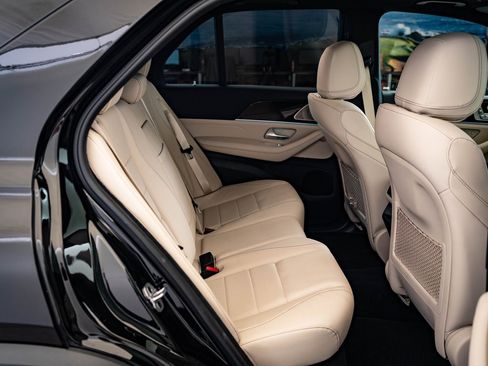 Certified 2023 Mercedes-Benz GLE 450 4MATIC image 36