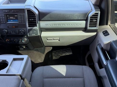 Used 2018 Ford F250 XLT image 11