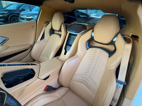 Used 2020 Chevrolet Corvette Stingray Premium Cpe w/ 3LT Preferred Equipment Group image 21