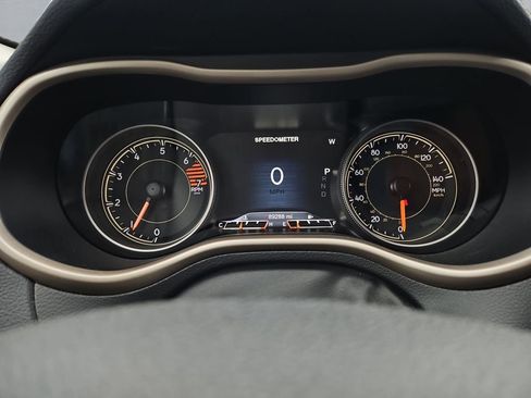 Certified 2016 Jeep Cherokee High Altitude image 26