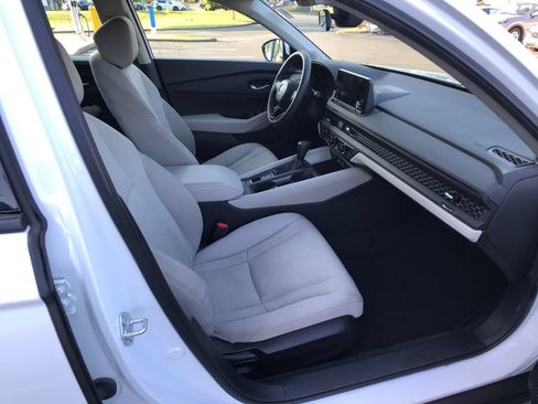 Used 2024 Honda Accord EX image 10