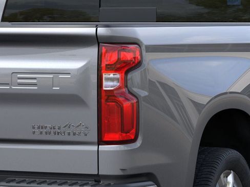 New 2026 Chevrolet Silverado 1500 High Country w/ High Country Premium Package image 11
