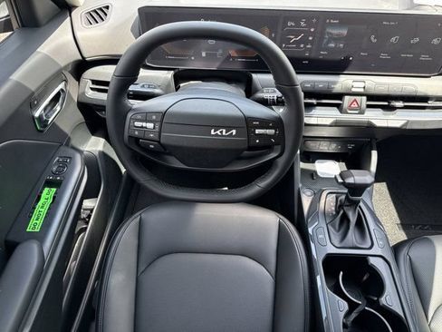 New 2026 Kia K4 EX FWD image 13