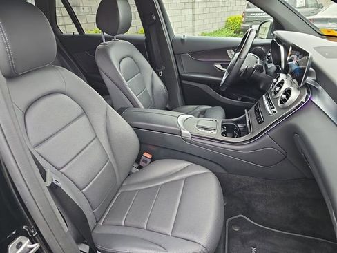 Used 2022 Mercedes-Benz GLC 300 image 20