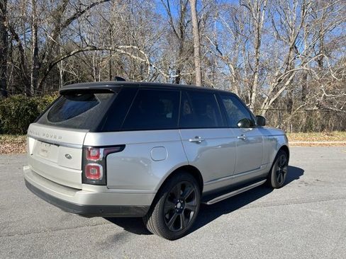 Used 2019 Land Rover Range Rover Supercharged image 2