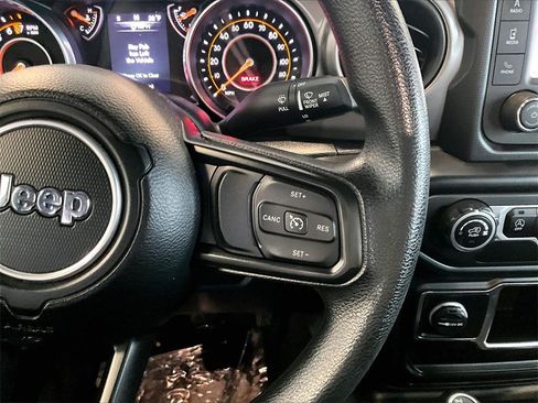 Used 2021 Jeep Wrangler Unlimited Sport image 24