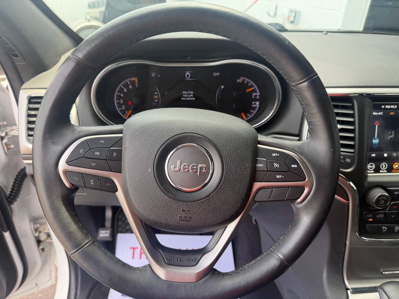 Used 2018 Jeep Grand Cherokee Limited AWD/4WD image 11