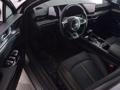 Used 2025 Kia K5 GT w/ GT1 Package image 9