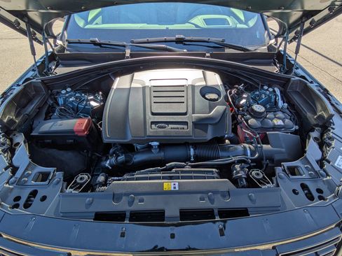 New 2026 Land Rover Range Rover Velar Dynamic SE image 28