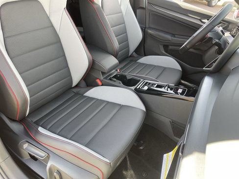 New 2026 Volkswagen GTI SE image 7