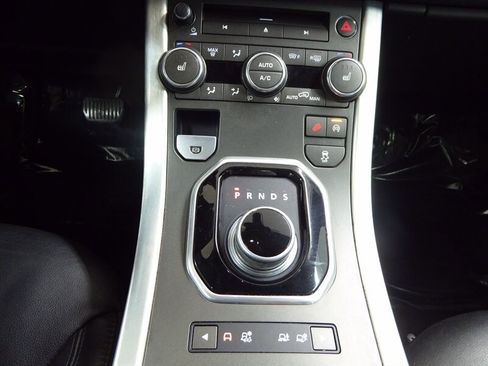 Used 2014 Land Rover Range Rover Evoque Pure Premium image 17