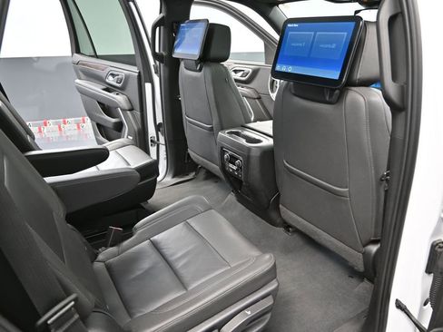 Used 2023 Chevrolet Tahoe Z71 w/ Luxury Package image 54